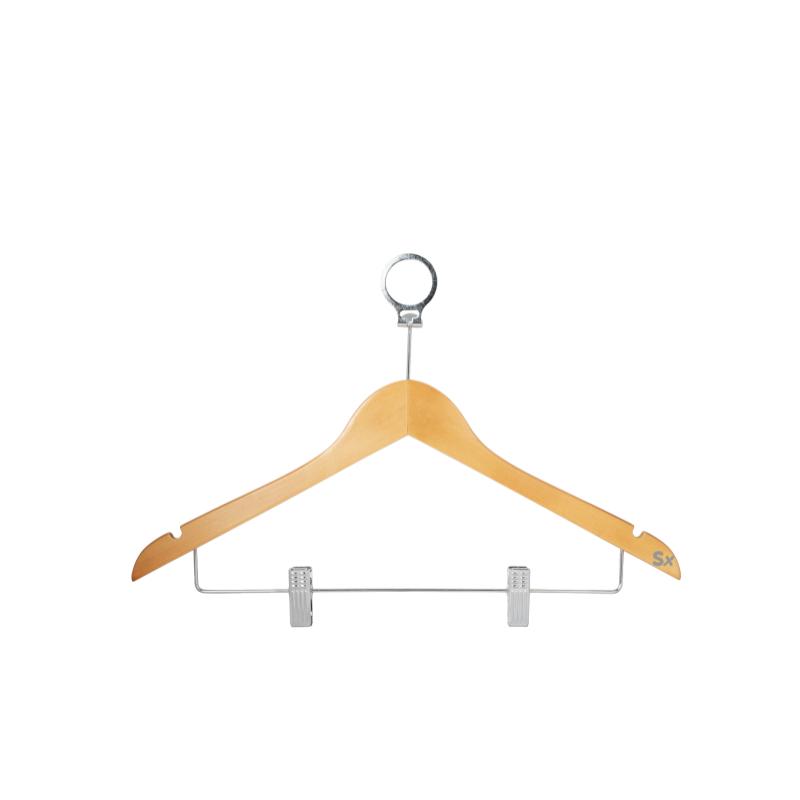 Umeraș antifurt din lemn natural cu inel de siguranță și clipsuri – pentru hotel